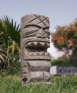 Polynesian Tiki garden statue in volcanic stone – 50cm Uta